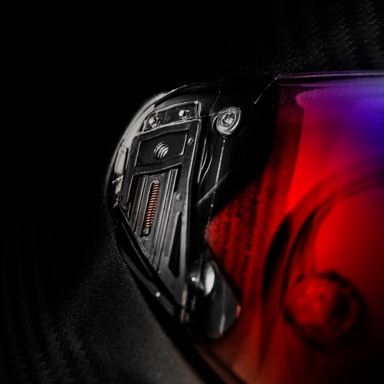 小型化されたバイザーメカニズム - 詳細